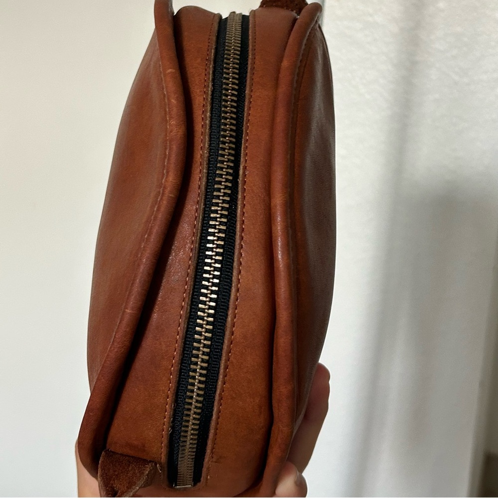 COACH Vintage Kimball Tan Leather Crossbody Bag Round - Picture 8 of 15